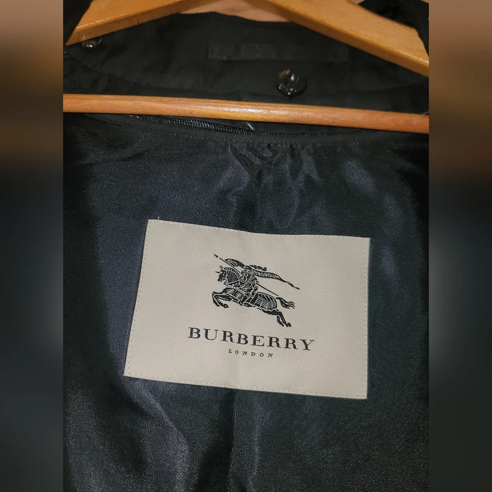 Burberry Men's Trench coat w/ removal wool lining  40R - Picture 12 of 16